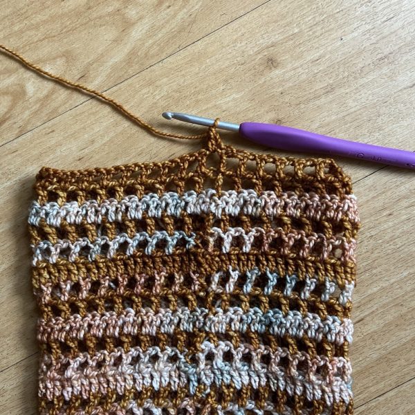 lace sleeve detail crochet sweater pattern